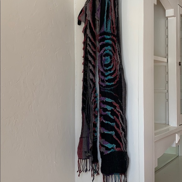 Wool scarf - Picture 2 of 3